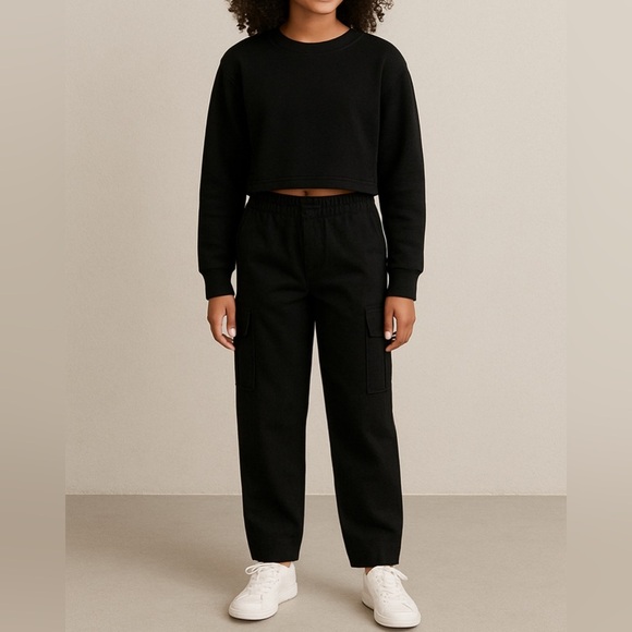 LAST CHANCE PRICE | Girls Cargo Pants | Size 13โ14Y | - Picture 1 of 7